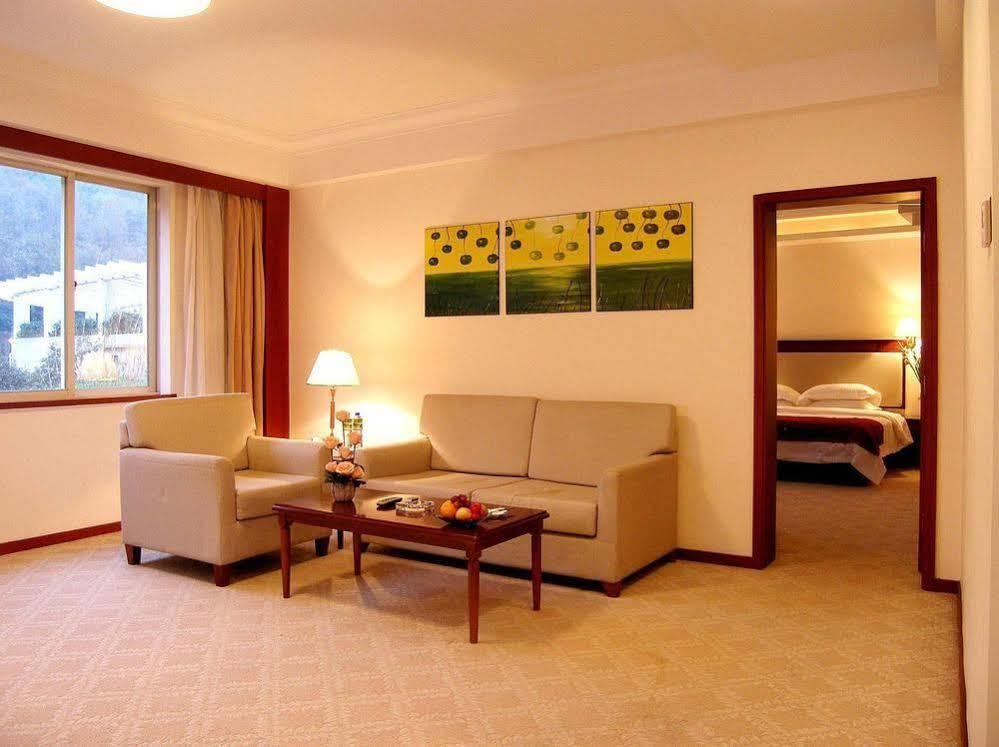 Dolton Resort Tongshenghu 長沙市 エクステリア 写真